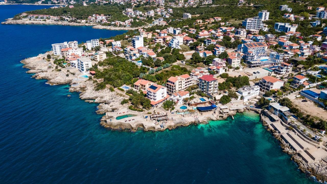 Open Sea Apartments อัตเจฮะห์ ภายนอก รูปภาพ