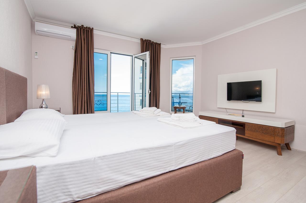 Open Sea Apartments อัตเจฮะห์ ภายนอก รูปภาพ
